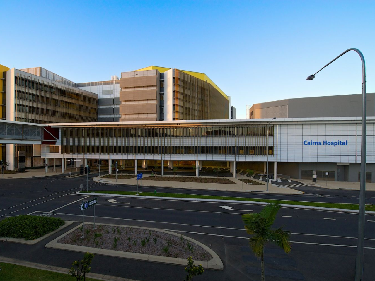 Spoedeisende zorg, opnieuw uitgevonden: Hoogwaardige echografie in Cairns Hospital, Australi?
